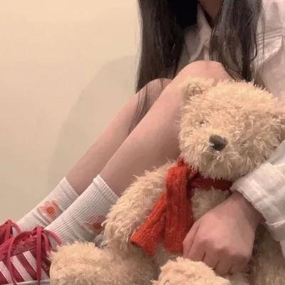 荒唐男荒唐女